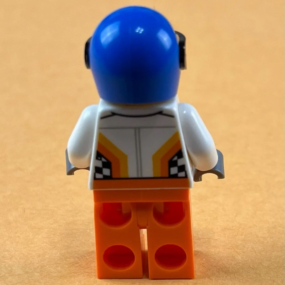 LEGO City Monster Truck Minifigure 60180 2
